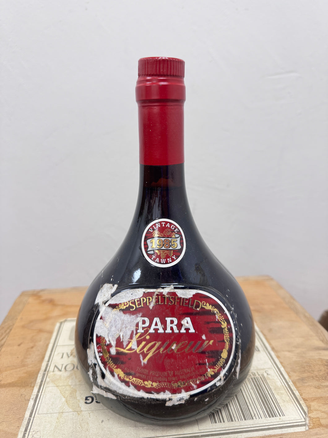 Seppeltsfield Single Vintage 21 Year Old Para Tawny 1985-Label Damage